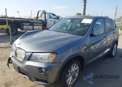 2014 BMW X3 xDrive28I z USA, uszkodzony, nr VIN 5UXWX9C50E0D23698